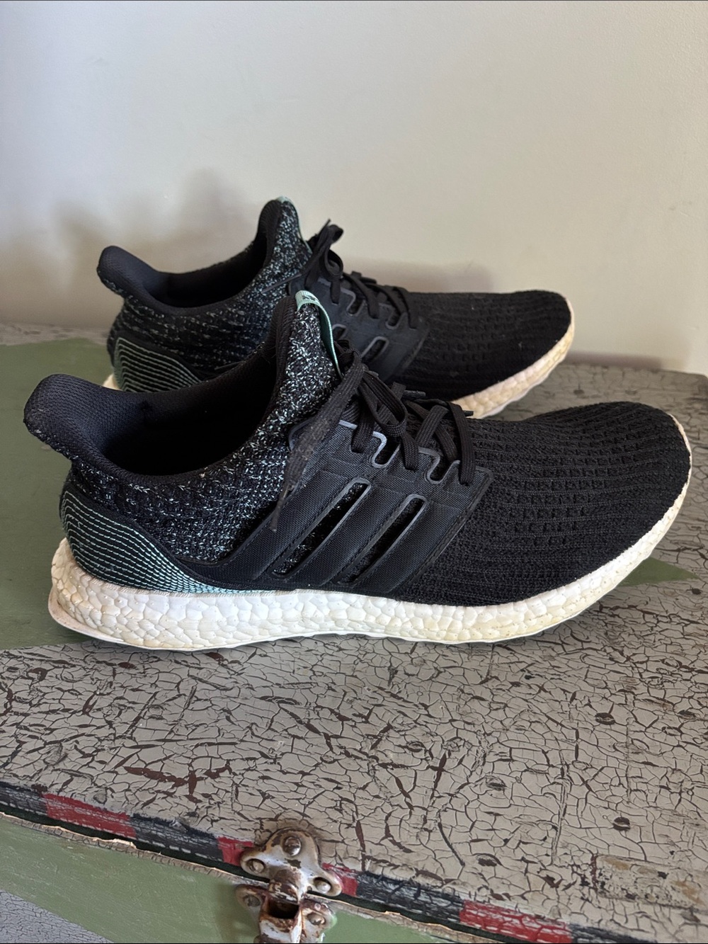 adidas X Parley UltraBoost Sneakers 4.0 Core Black Primeknit Men’s Shoes Size 10